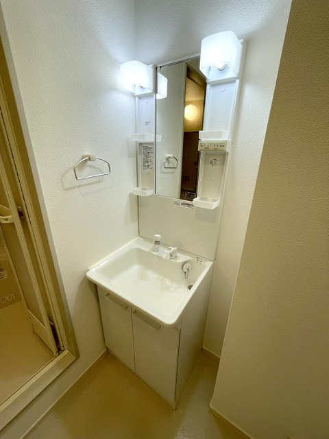 プレシャスライフの洗面所|★シャンプードレッサー付き洗面台★※写真は別部屋の同じ間取り参考写真※