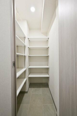 リビオメゾン西麻布の収納