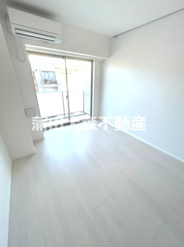 HY's flat 糀谷の居間・リビング