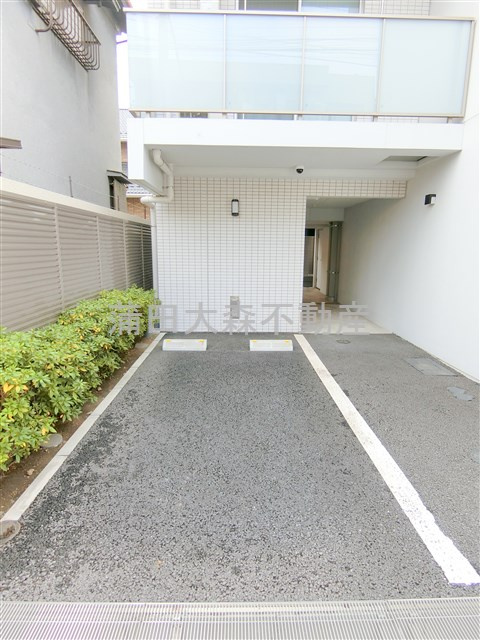 HY's flat 糀谷の駐車場|敷地内平置き駐車場　空き状況等詳細はお問合せください。