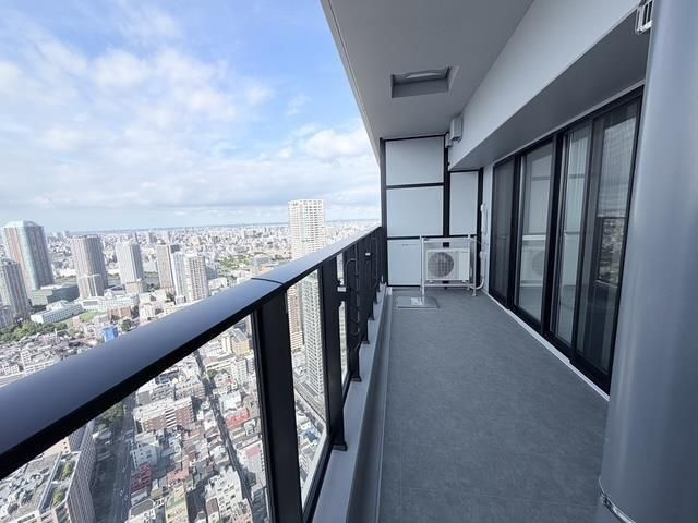 グランドシティタワー月島のバルコニー