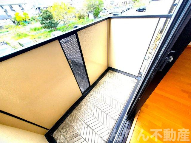 【バルコニー】 | ゆとりあ壱番館 | お洗濯にも便利なバルコニー付き