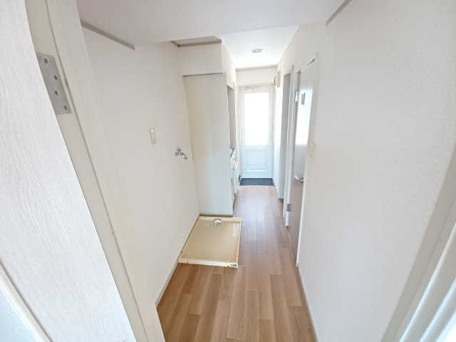 パイングローブの内装|室内洗濯機置き場
