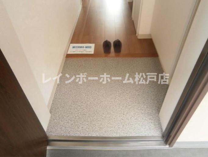 南柏ポラール・コートの玄関|シンプルで使いやすい玄関です