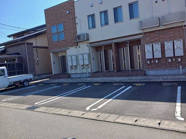 セレノⅢの駐車場