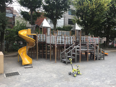 クイーンズレゾン新御徒町の周辺