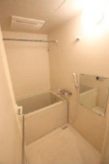 クイーンズレゾン新御徒町の浴室