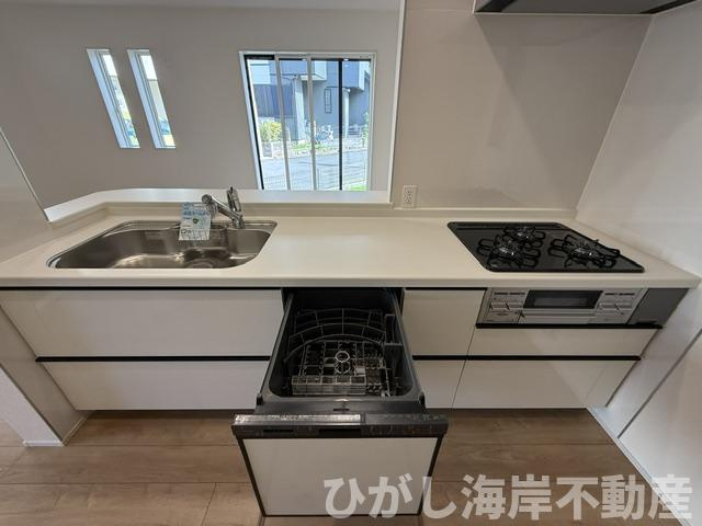 茅ヶ崎市室田３丁目　新築戸建　全２棟のキッチン|食洗器付きシステムキッチン