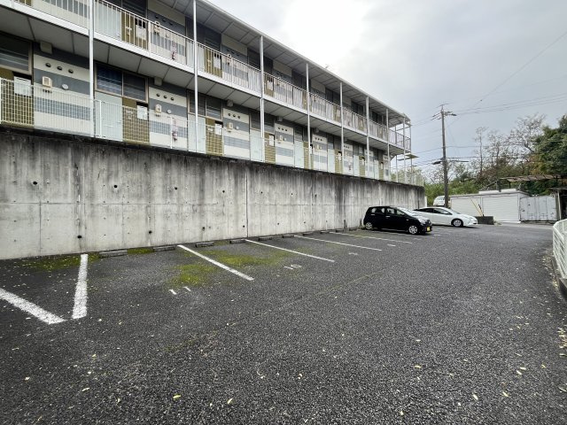 【駐車場】の画像