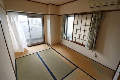 ライオンズマンション星ヶ丘の和室
