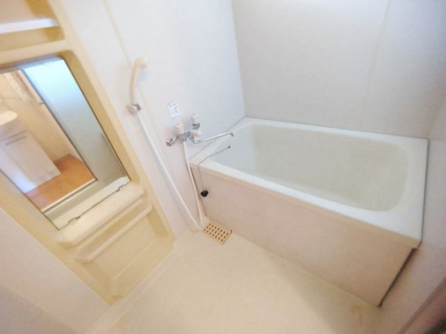 セジュール正木の浴室|コンパクトで使いやすいお風呂です