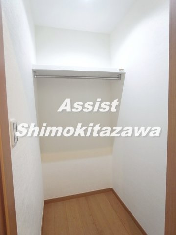 世田谷区宮坂２丁目戸建の収納