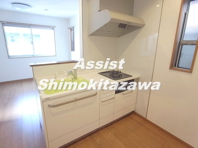 世田谷区宮坂２丁目戸建のキッチン