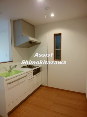 世田谷区宮坂２丁目戸建のキッチン