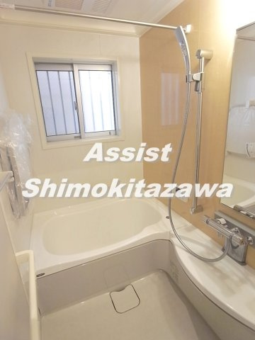 世田谷区宮坂２丁目戸建の浴室
