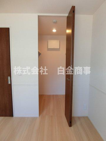 オランジュＢの収納