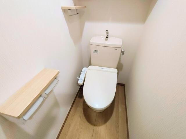 ルーブル中板橋伍番館のトイレ