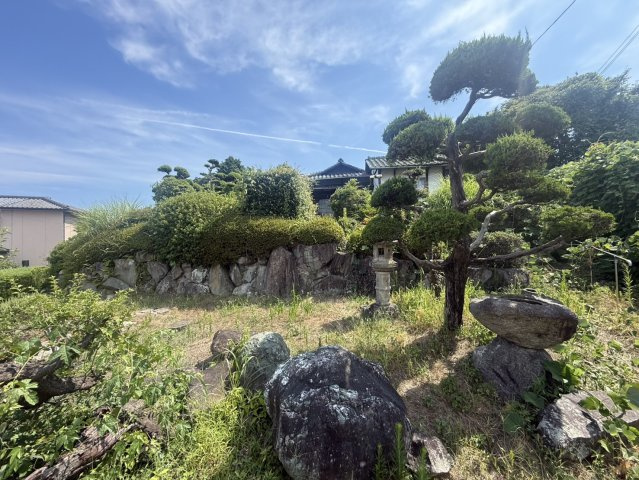 泉佐野市泉ケ丘3丁目　中古戸建の庭