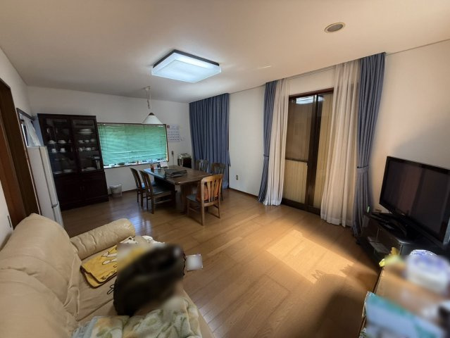 泉佐野市泉ケ丘3丁目　中古戸建の居間・リビング
