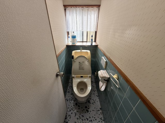 泉佐野市泉ケ丘3丁目　中古戸建のトイレ