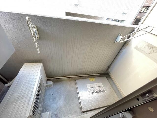 スカイコート日本橋のバルコニー