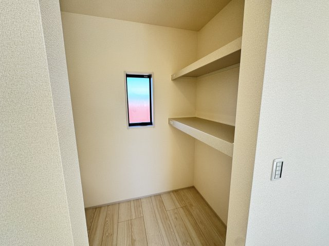 新築　高崎市中豊岡町第５　Livele Garden.S　１号棟の収納|現地写真　高崎市中豊岡町第５　Livele Garden.S　