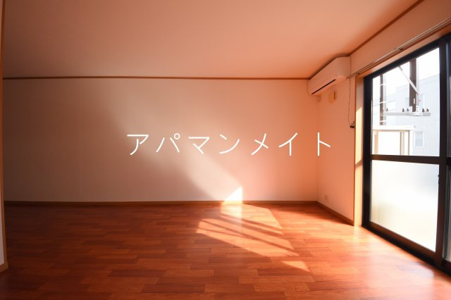 【居間・リビング】 | 戸塚周辺ならアパマンメイトへＬｅｔｓ Ｇｏ ！