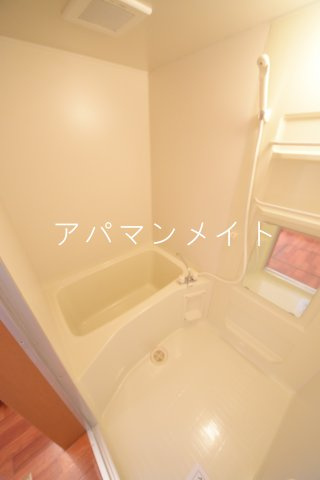 【浴室】 | 日々の疲れを癒すお風呂付です