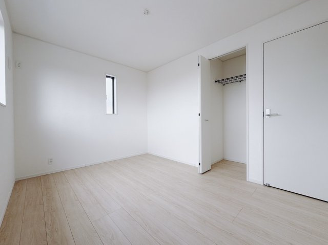 【新築戸建】本庄市児玉町金屋第7の洋室|■2階洋室（2号棟）｜子供部屋のメリットは「自立心を養うことができる」「自分で整理整頓できるようになる」そして、お子様が成長した際には「プライバシーを確保できる」といい事だらけ♪