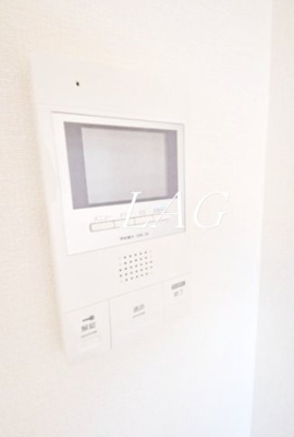 【設備】 | セナリオフォルム三郷中央 | モニター付きインターホンです。