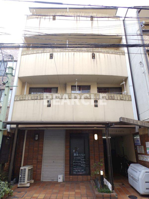 【外観】 | サンハイツまつばら | 外観は落ち着いています