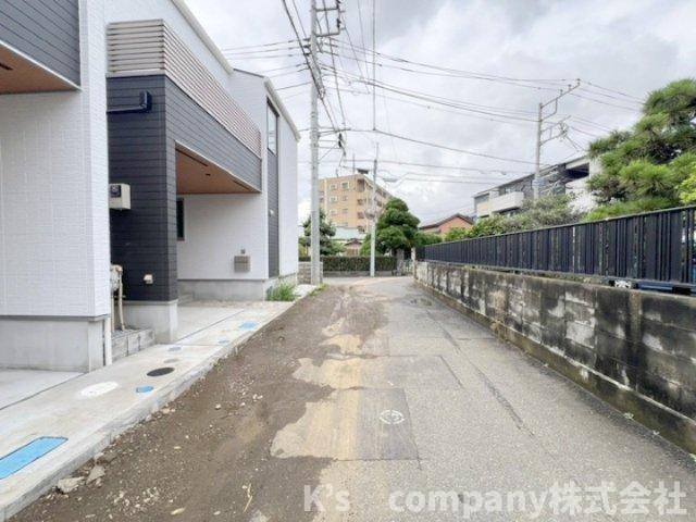 ◎茅ヶ崎市十間坂2丁目　新築戸建　2号棟の前面道路含む現地写真|前面道路の様子です◇