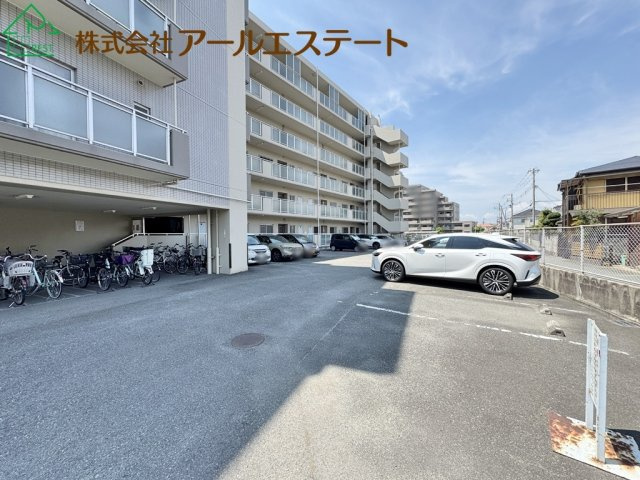 日光ハイツ加古川壱番館　　　山陽電鉄「浜の宮駅」徒歩13分の駐車場