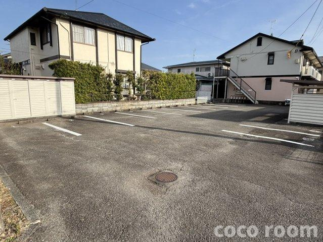 ビアージュ　Ａの駐車場
