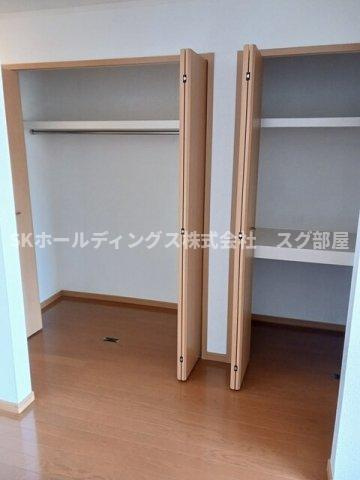 フローレンスの収納