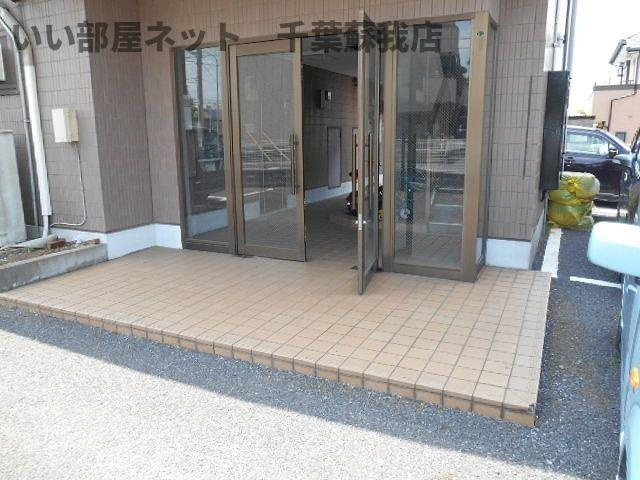レイダースⅠのエントランス|建物の内部です
