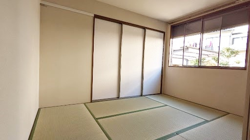 シャーメゾン川面の和室