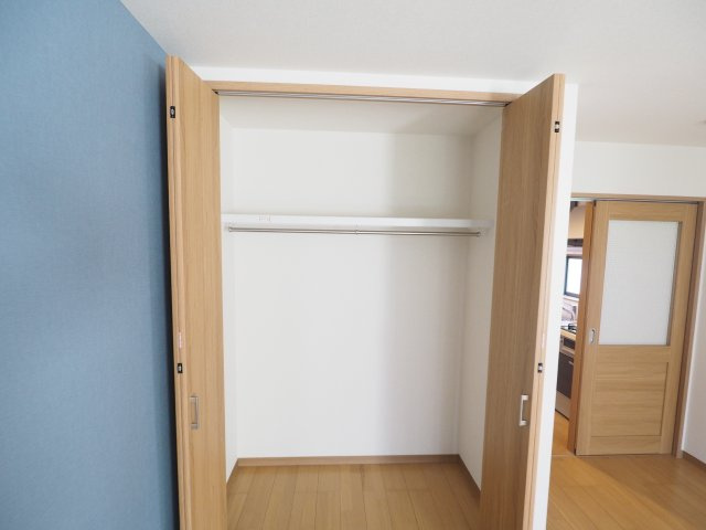 エステート三ッ沢壱番館の収納