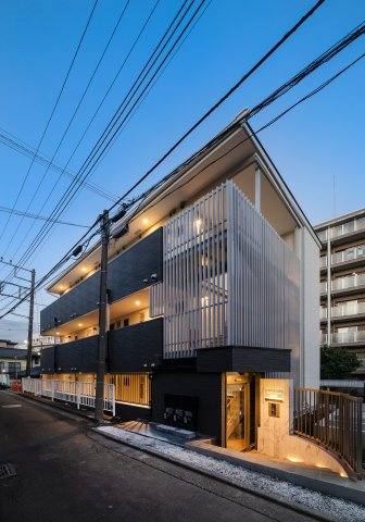 エステート三ッ沢壱番館の外観