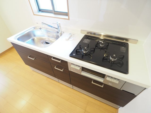 エステート三ッ沢壱番館のキッチン