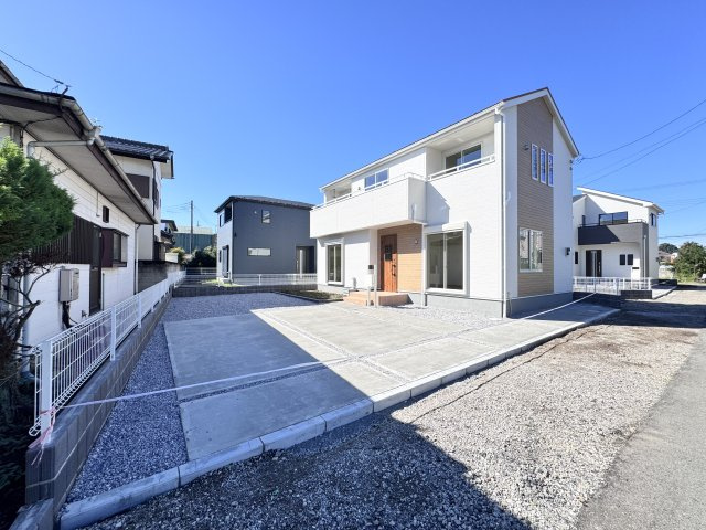 新築　高崎市中豊岡町第５　Livele Garden.S　3号棟の駐車場|現地写真　駐車スペースは2台分可能です！
