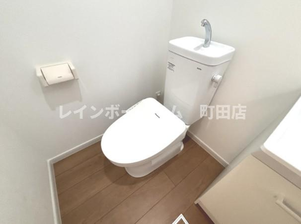 クラージュ橋本※初期費用分割後払いサービス利用可能物件のトイレ