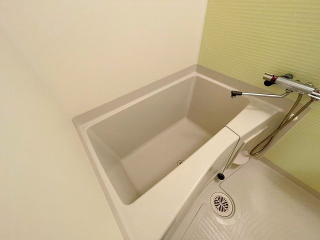 CASAMT東三国の浴室