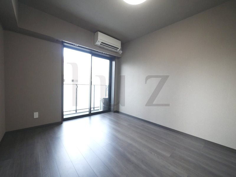 横浜市神奈川区平川町の賃貸マンションの居間・リビング|6.7畳のベットルームです！