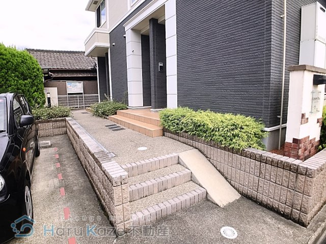 【エントランス】 | ベルベットポー【名古屋市賃貸・ワンフロアー2戸】