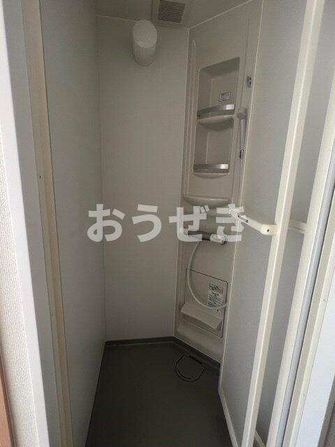 プルミエールのシャワールーム|さっと体を洗えるシャワールー…