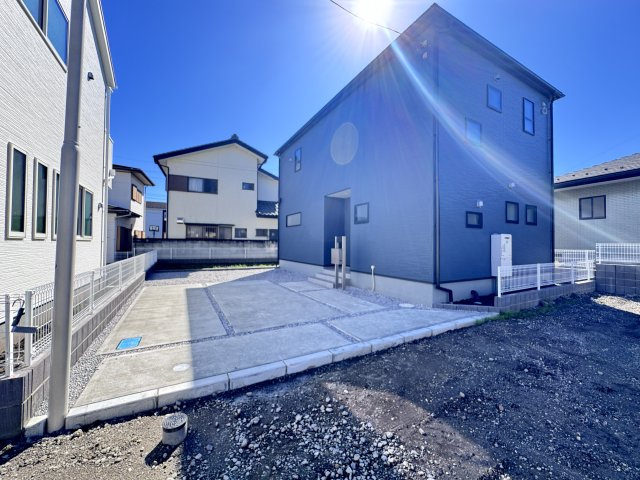 新築　高崎市中豊岡町第５　Livele Garden.S　4号棟の駐車場|現地写真　駐車スペースは2台分可能です！
