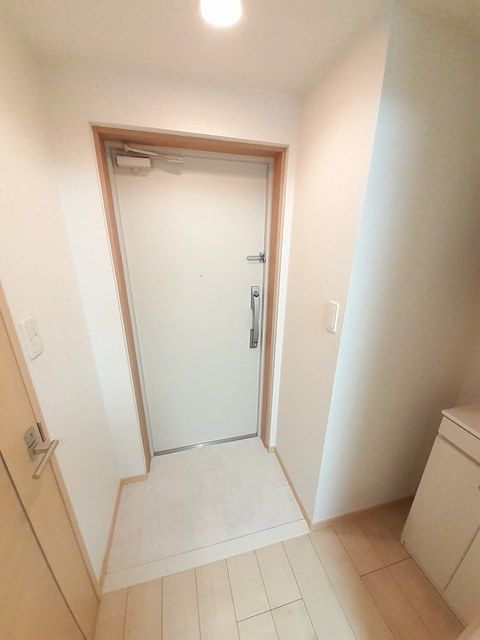 エバーグリーンアベニューの玄関