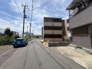 【前面道路含む現地写真】 | 建築条件無ですので、個性溢れる住まいを実現させてくださいね♪