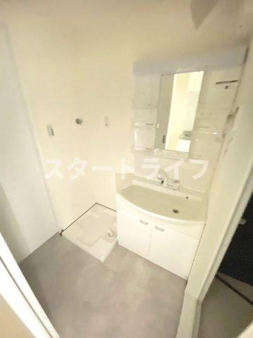 大阪市東淀川区下新庄３丁目の賃貸マンションの洗面所